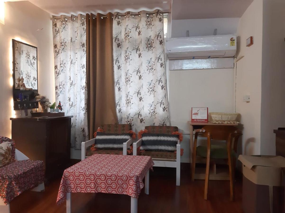 Awasthi Kozi Stays B&B - Closest To Vfs New Delhi Luaran gambar