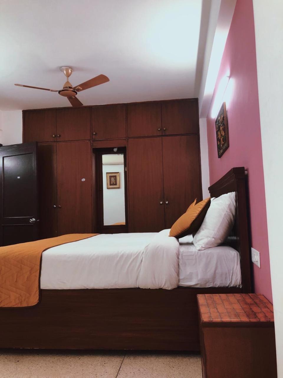 Awasthi Kozi Stays B&B - Closest To Vfs New Delhi Luaran gambar